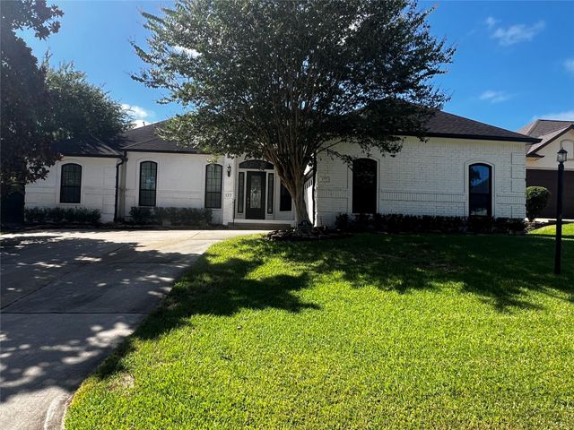 177 Somerton Drive, Montgomery, TX 77356