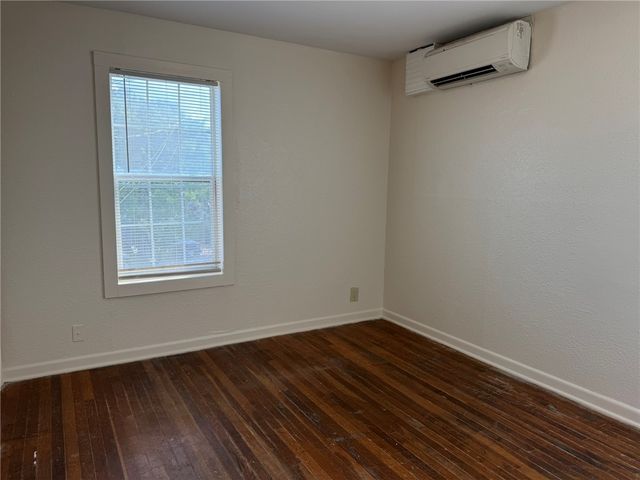 113 Blevins St, Corpus Christi, TX 78415