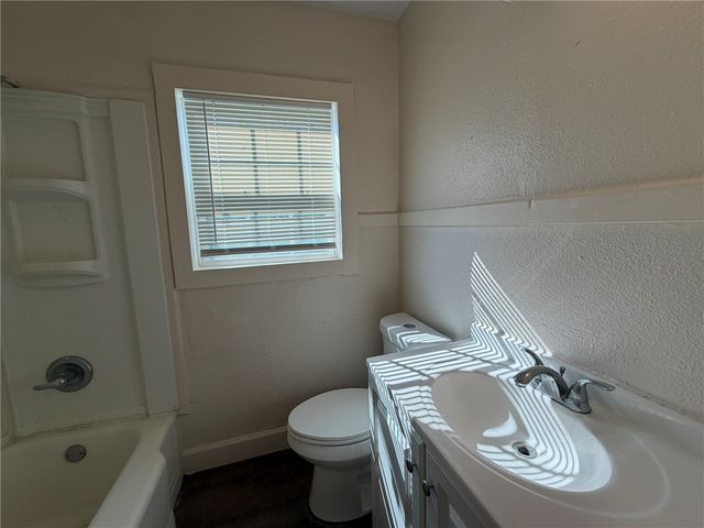 113 Blevins St, Corpus Christi, TX 78415