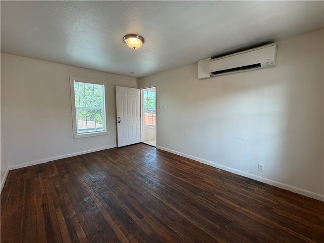 113 Blevins St, Corpus Christi, TX 78415