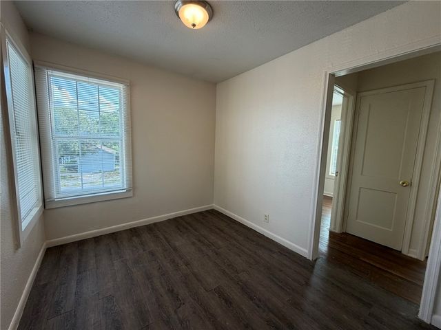 113 Blevins St, Corpus Christi, TX 78415
