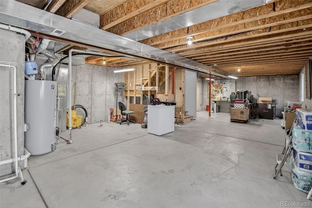 56981 E 24th Avenue, Strasburg, CO 80136