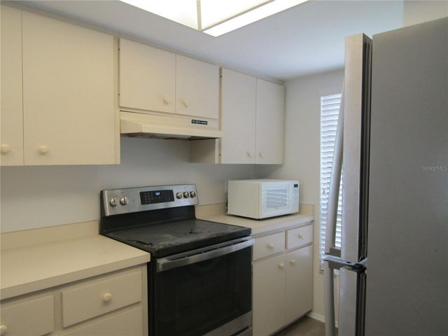 3057 TAYWOOD MEADOWS 2, Sarasota, FL 34235