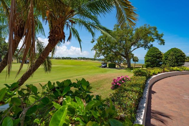 4 BELLEVIEW BOULEVARD 503, Belleair, FL 33756