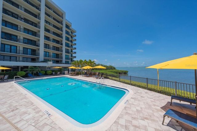4 BELLEVIEW BOULEVARD 503, Belleair, FL 33756