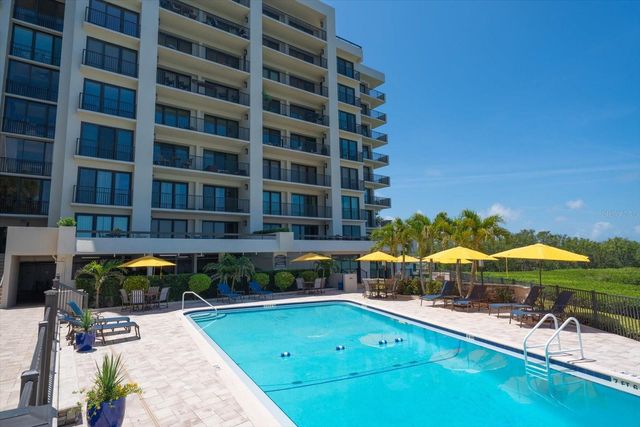 4 BELLEVIEW BOULEVARD 503, Belleair, FL 33756