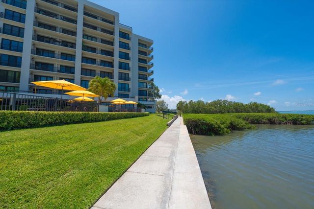 4 BELLEVIEW BOULEVARD 503, Belleair, FL 33756