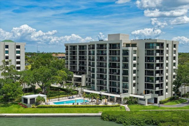 4 BELLEVIEW BOULEVARD 503, Belleair, FL 33756