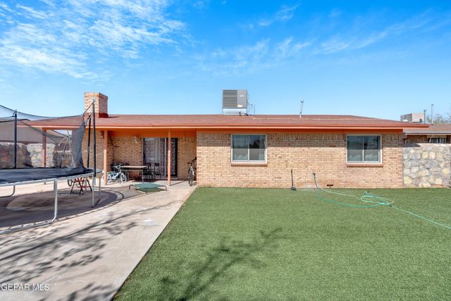 11176 SHORELINE Drive, El Paso, TX 79936
