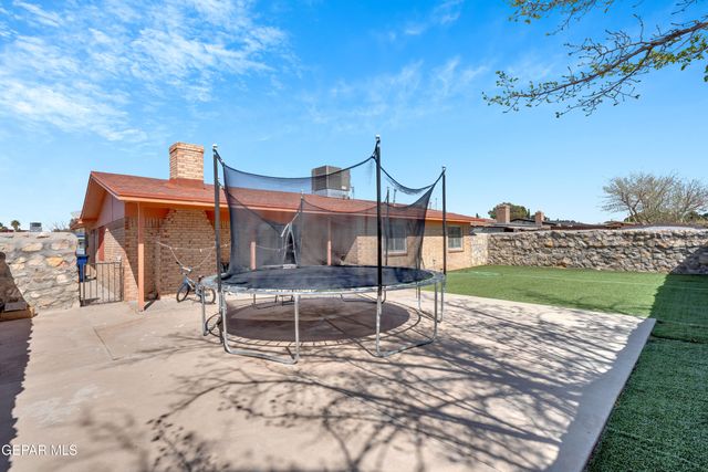 11176 SHORELINE Drive, El Paso, TX 79936