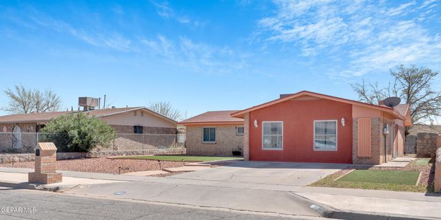 11176 SHORELINE Drive, El Paso, TX 79936