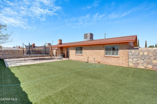 11176 SHORELINE Drive, El Paso, TX 79936