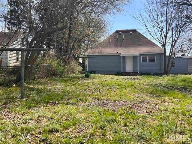 303 E North Street, Winslow, IN 47598