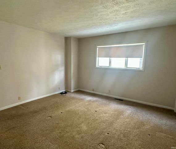 205 E Franklin Street, Delphi, IN 46923