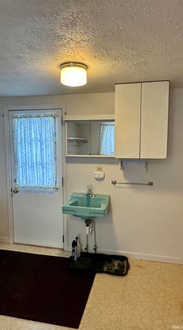 205 E Franklin Street, Delphi, IN 46923