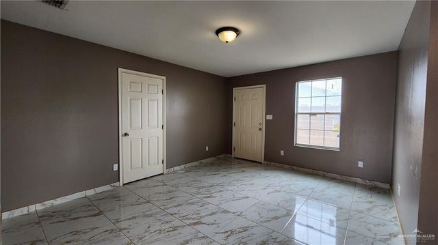 1621 E Filmore Avenue, Alton, TX 78573