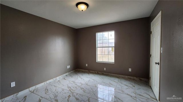 1621 E Filmore Avenue, Alton, TX 78573