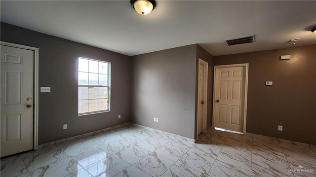 1621 E Filmore Avenue, Alton, TX 78573