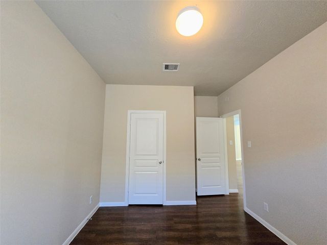 11126 Kingsnorth Drive, Tomball, TX 77375