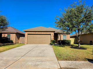 11126 Kingsnorth Drive, Tomball, TX 77375