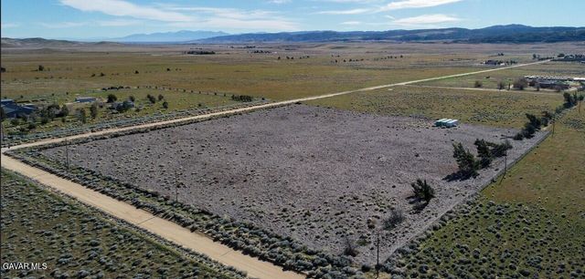 W E8 & 180th Stw, Lancaster, CA 93536