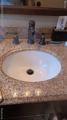 5635 Clippert Street, Dearborn Heights, MI 48125