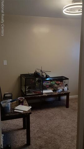 5635 Clippert Street, Dearborn Heights, MI 48125