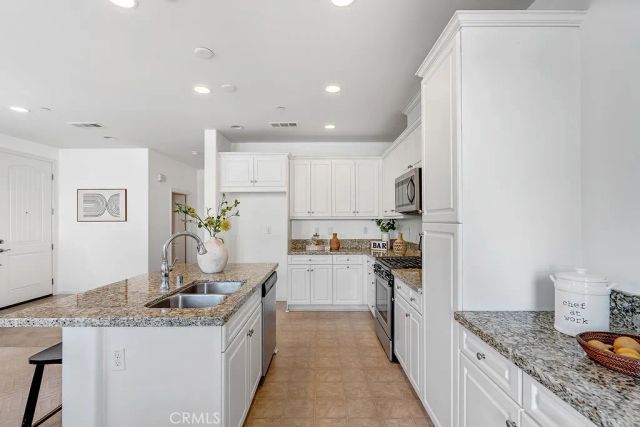 3071 E Via Rosso, Ontario, CA 91764