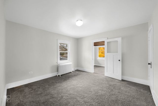 727 N Ridgeland Avenue, Oak Park, IL 60302