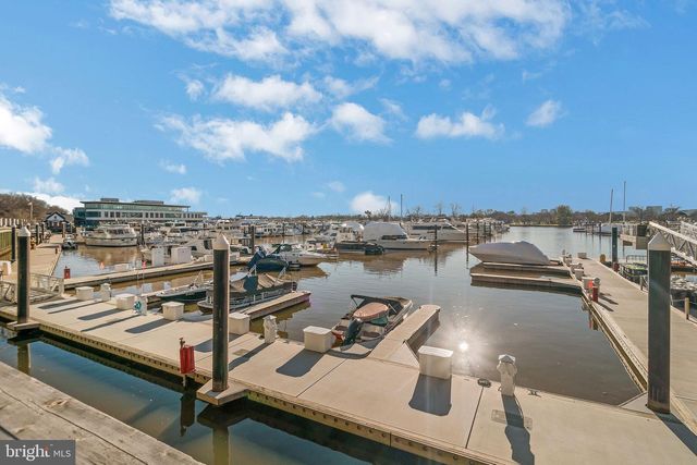 1515 1ST ST SW, Washington, DC 20024