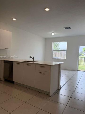 12436 NW 23rd Ct, Miami, FL 33167