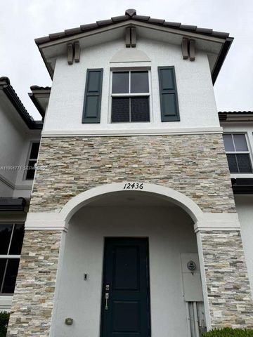 12436 NW 23rd Ct, Miami, FL 33167