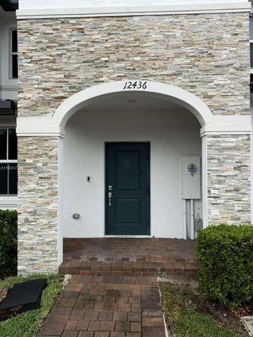 12436 NW 23rd Ct, Miami, FL 33167