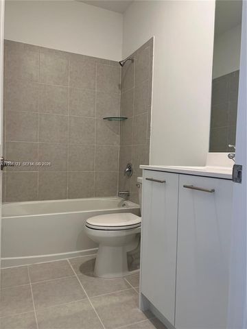 12436 NW 23rd Ct, Miami, FL 33167