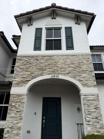 12436 NW 23rd Ct, Miami, FL 33167