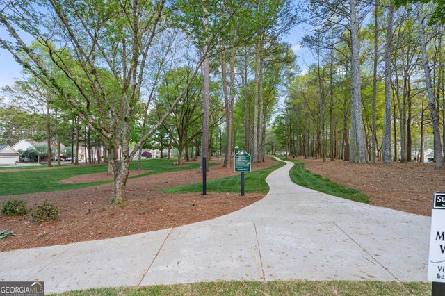 38 Park Forest Curve, Newnan, GA 30265