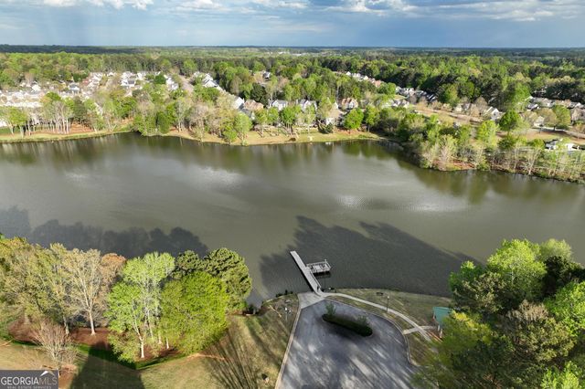 38 Park Forest Curve, Newnan, GA 30265