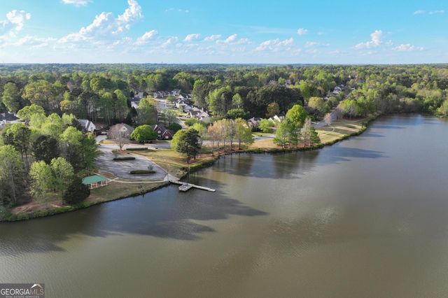 38 Park Forest Curve, Newnan, GA 30265