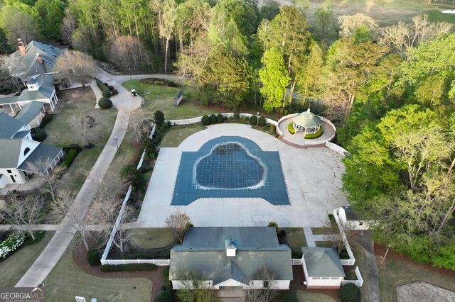 38 Park Forest Curve, Newnan, GA 30265