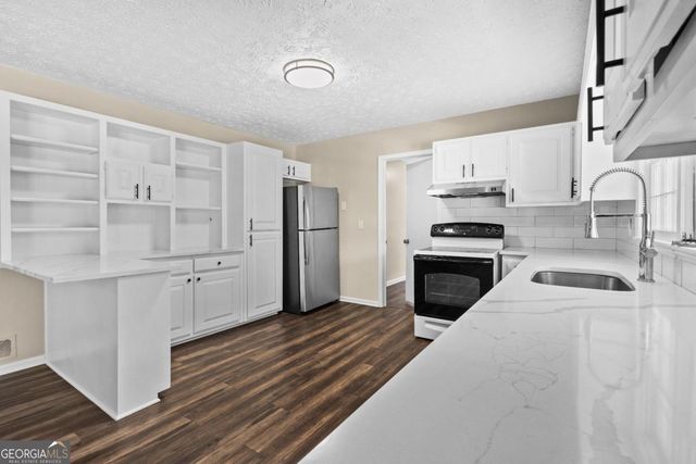 3655 Humphries Hill Road, Austell, GA 30106