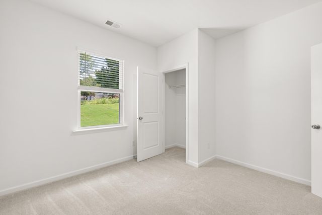 81 Buck Creek Lane, Rossville, GA 30741