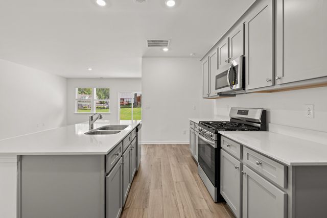 81 Buck Creek Lane, Rossville, GA 30741