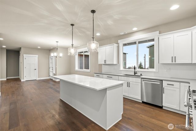 150 Henning Drive, Camano Island, WA 98282