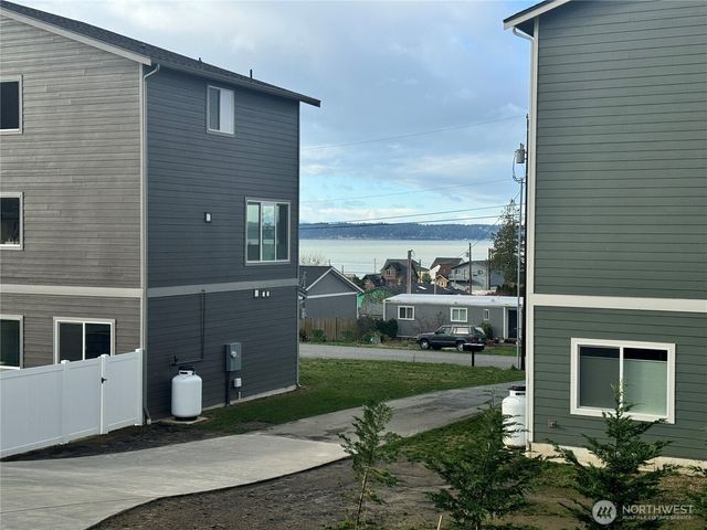 150 Henning Drive, Camano Island, WA 98282