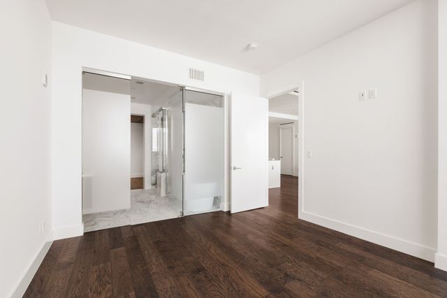 3130 N Harwood Street 1805, Dallas, TX 75201