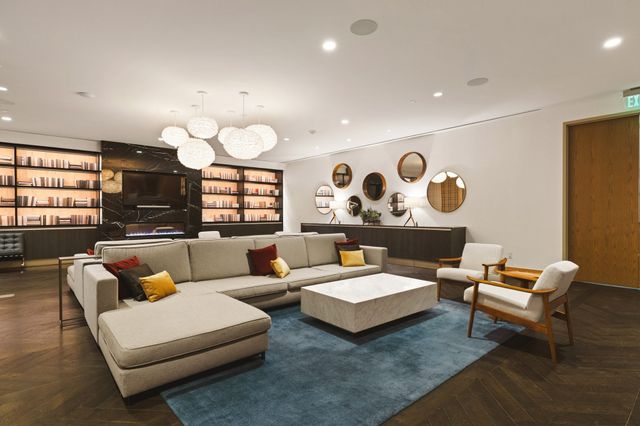 3130 N Harwood Street 1805, Dallas, TX 75201