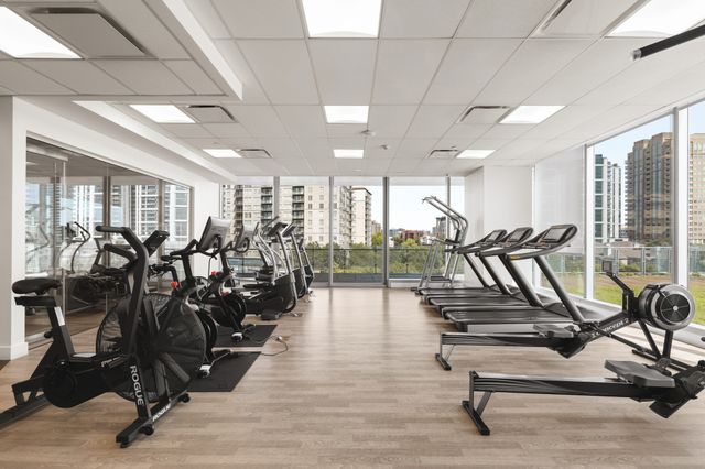 3130 N Harwood Street 1805, Dallas, TX 75201