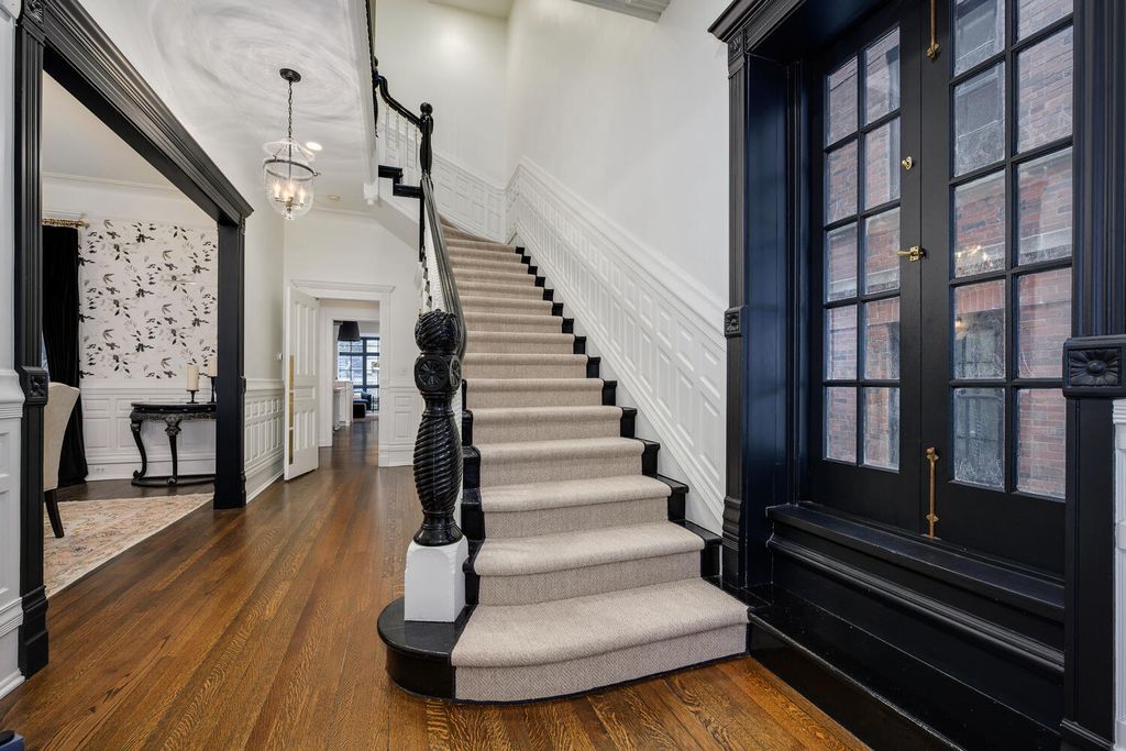 75 E ELM Street, Chicago, IL 60611 — photo 3