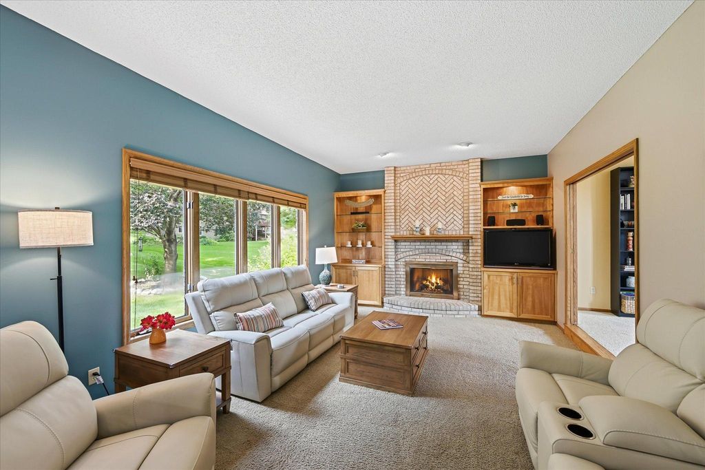 11412 Louisiana Avenue S, Bloomington, MN 55438 — exterior