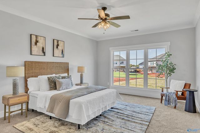 101 Pine Edge Way, New Market, AL 35761